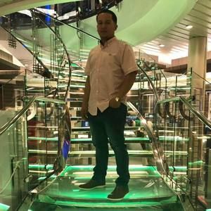 Meet your Posher, Hector